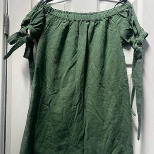 Lulu's Forest Green Off-Shoulder mini dress